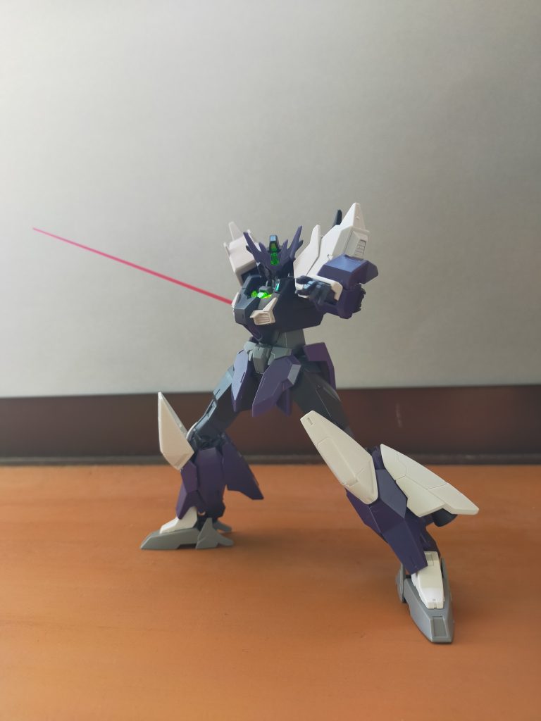 しかし、リベルタガンダムと違い、シンプルな武装になっているため、こちらのほうが扱いやすいという者も少なくない。いかがでしたか?次回は今回投稿されるはずだった底辺君の「ガンダムリジェイサー」です!お楽しみに〜!