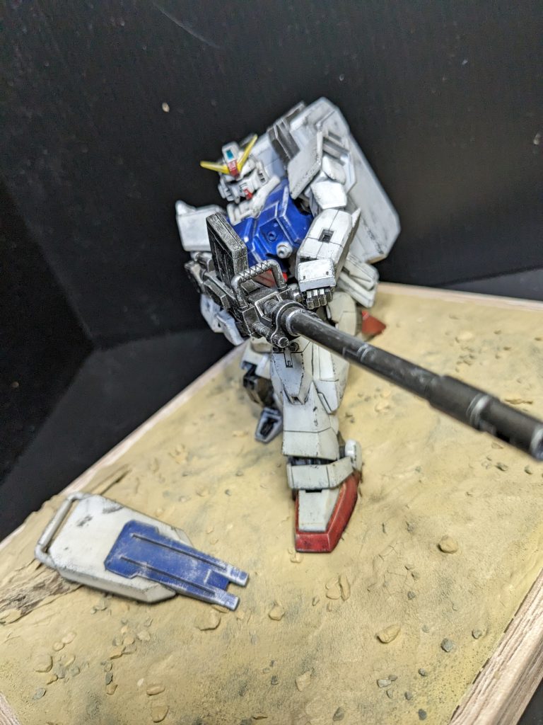 いろんな方々の作例や、動画を参考に製作したつもりだったんですが………