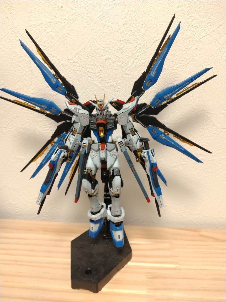 MGEX箱絵風ポーズ