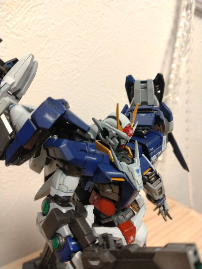 ダブルオー機体、独特のメカ感が好きです