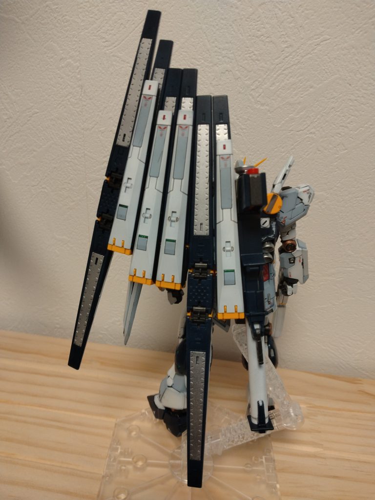 自立できないです笑MGは自立できるのだろうか…