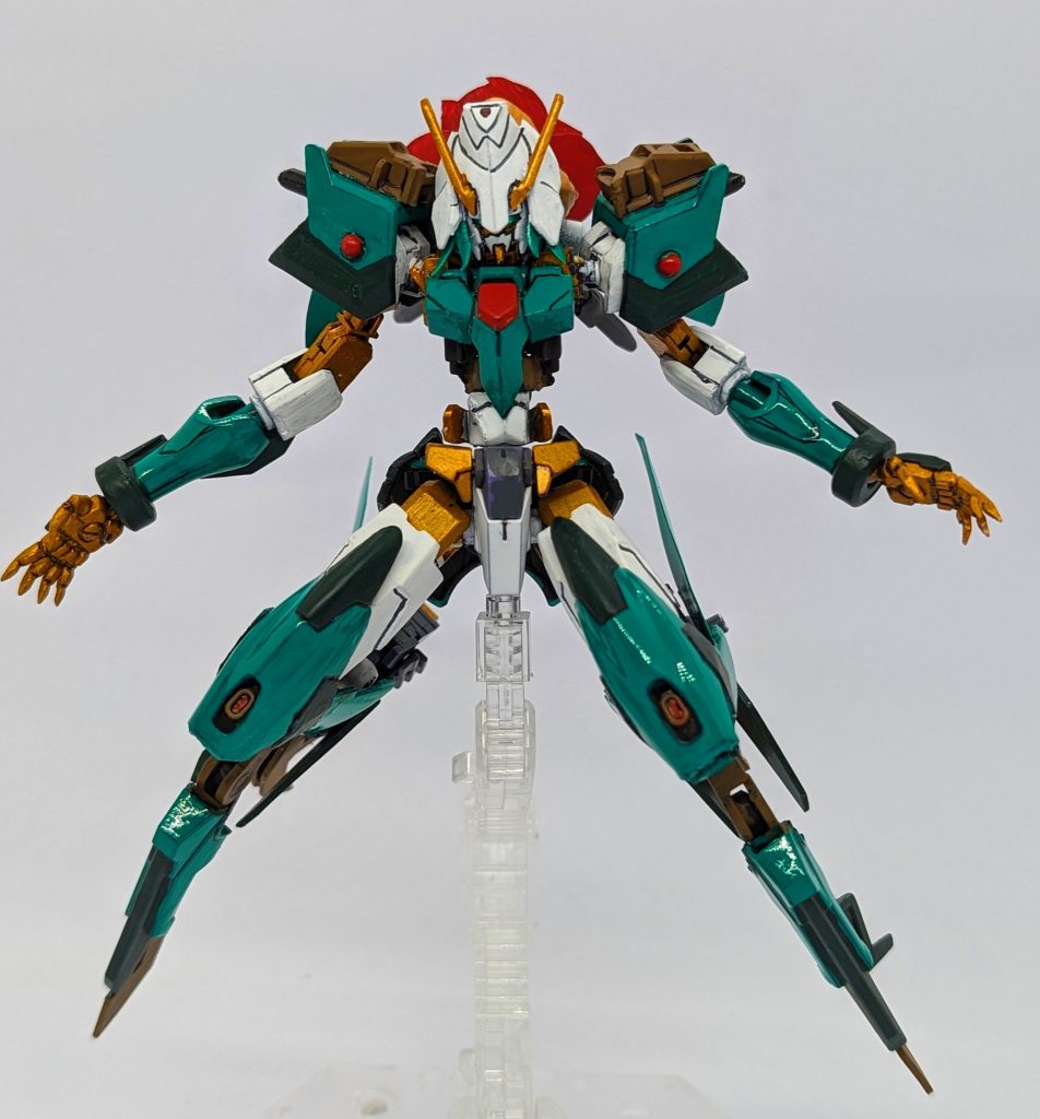 この状態がスプラウトガンダムの正式形態ただ花をつけない新芽の状態のため準合体になる