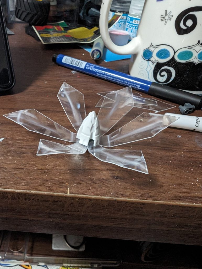 一応今まで載せてなかったので作ってるのはこんな感じです熱で曲げるとかやっとらんです