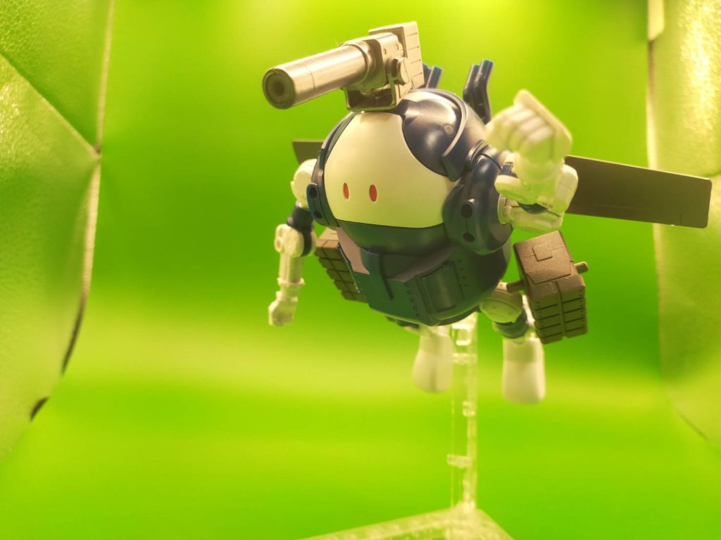 戦うパロー–3枚目/制作者：しーパパ　saito