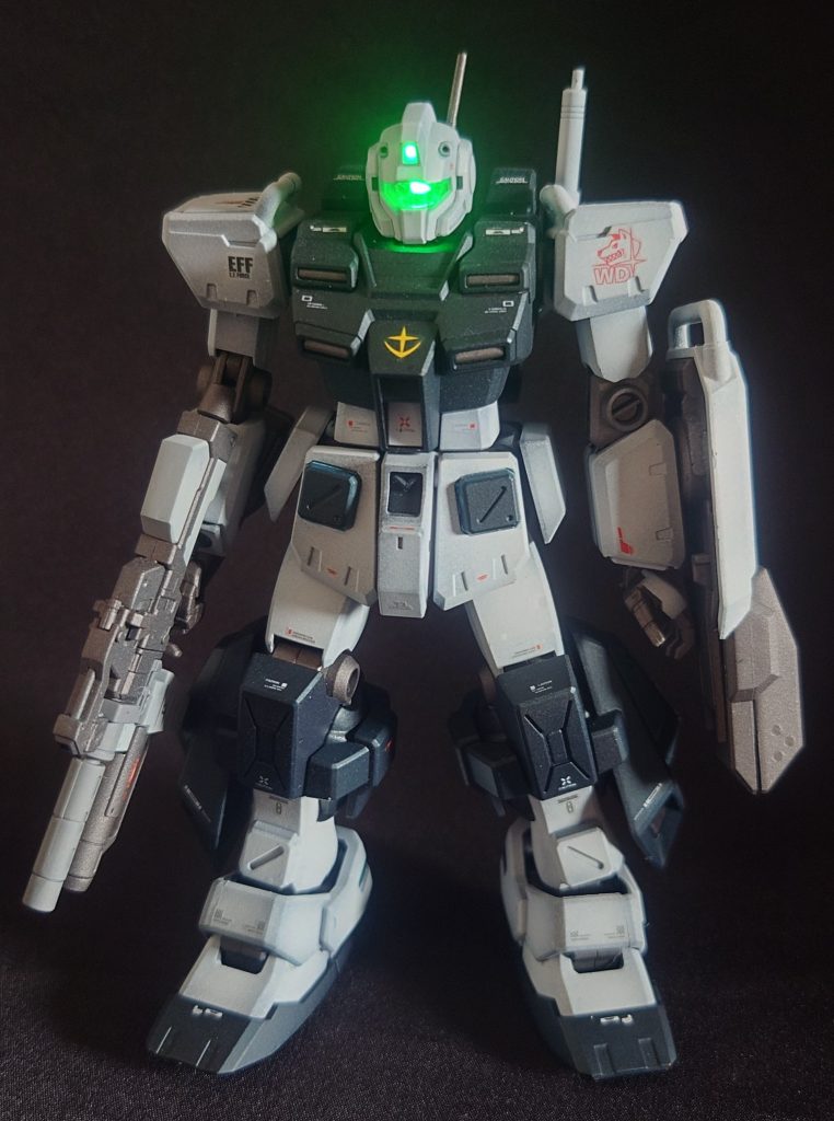 公式ではその後のホワイトディンゴがどうなったかが描かれていないようですが、終戦後以降、試作テスト部隊として存続していたという設定で作ってみました。