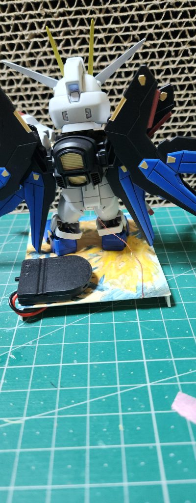 アンテナ裏、ふくらはぎ穴埋め。