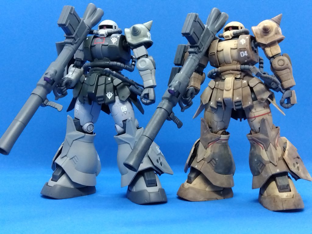 少しスマートになった気がする？右はデカール後に軽くウェザリングしたノーマル版。