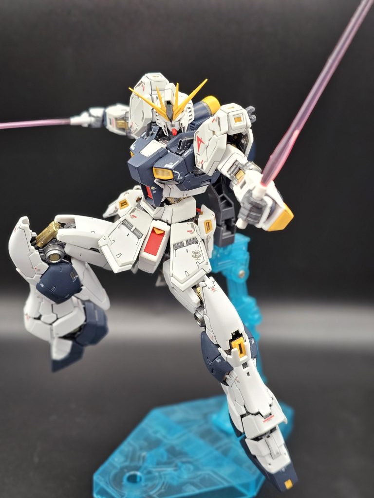 ポージングに試行錯誤しています