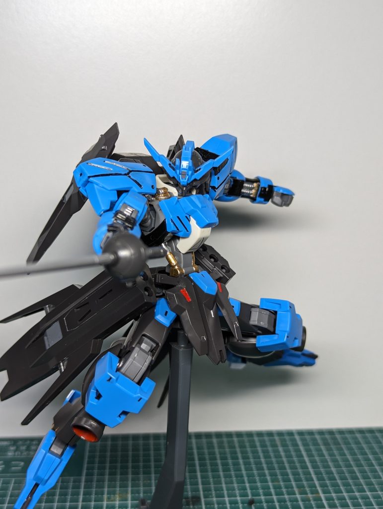 ガンダムヴィダール–5枚目/制作者：シャケ