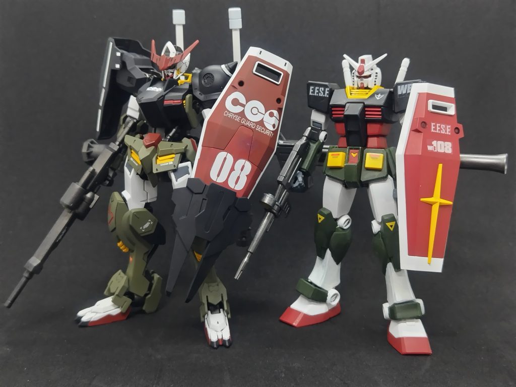 以前作ったEGガンダムジャブローカラーを参考に並べてミリタリーカラーのバルバトスもなかなかイイ感じだと思います('ω')ノ