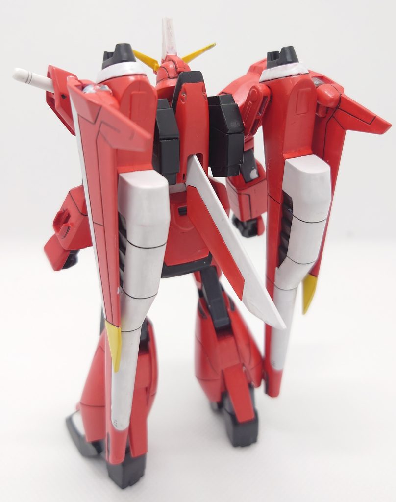 今回、スジボリは、0.25mm。いつも、0.15mmですがモールドが少ない場合は、太いほうがメリハリつくかなと。