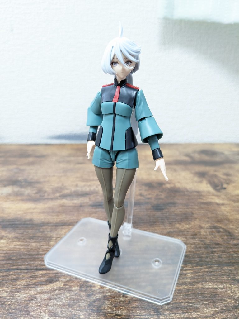 素組み状態。制服の色を変えた以外に変更点はありません。