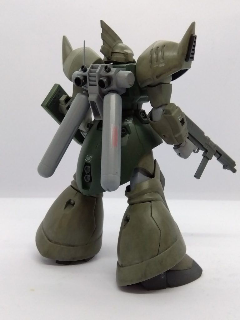 で、対にしたい病なので指揮官用だけでなくこちらも筆塗りの練習かねて。緑系にしてもしっくり来るように思えます。