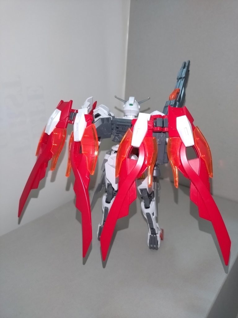 初華「キャリバーンってさ、コクピットハッチの両横に謎の穴があるよね?次回はその穴の使い方も含めて、アークキャリバーン第3の戦闘モードを見せてあげるよ☆」