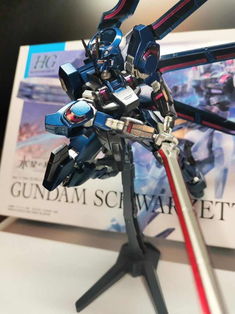 この機体は、友達とシルエットだけが公開された時に「これ絶対グエル乗るやつ！」と湧きましたが、予想だにしないパイロットでびっくりしました笑