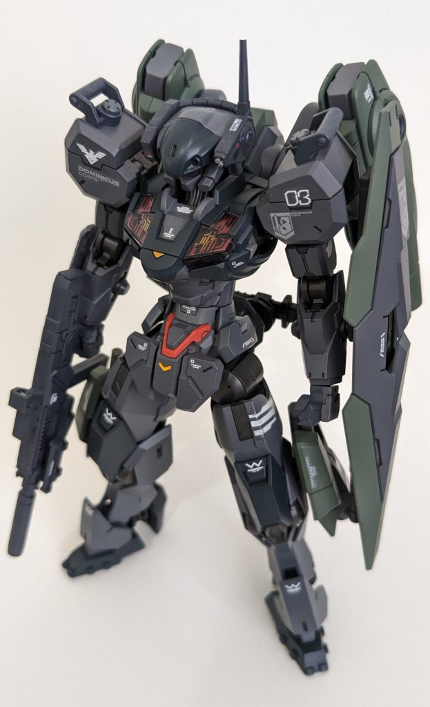 高機動装備。ハードポイントが多く、作戦に応じ様々なオプションと容易に換装できる。要求に応えるべく開発された機体が本機、ジェヴァであり、プロスペラの反乱を経て、過去の遺恨を超えて実現した。他機を制圧する性能を有しつつ、多数生産を安価に可能にすべく、開発のベース機体選定が行われた。ドローン兵器のオーバーライド、パイロット生命保護の為、Gund-Arm技術はエアリアル改修型の胸部のみとした。四肢は素性がよく無人機として開発されたガンヴォルヴァ、頭部はセンサー系の追加容量の大きいザウォートが採用され、制御システムの統合だけに留められ、コスト面も性能に比べ抑えることに成功している。いずれにせよプロスペラが改心し、エアリアルの技術を提供しなければ本機は誕生しなかっただろう。 