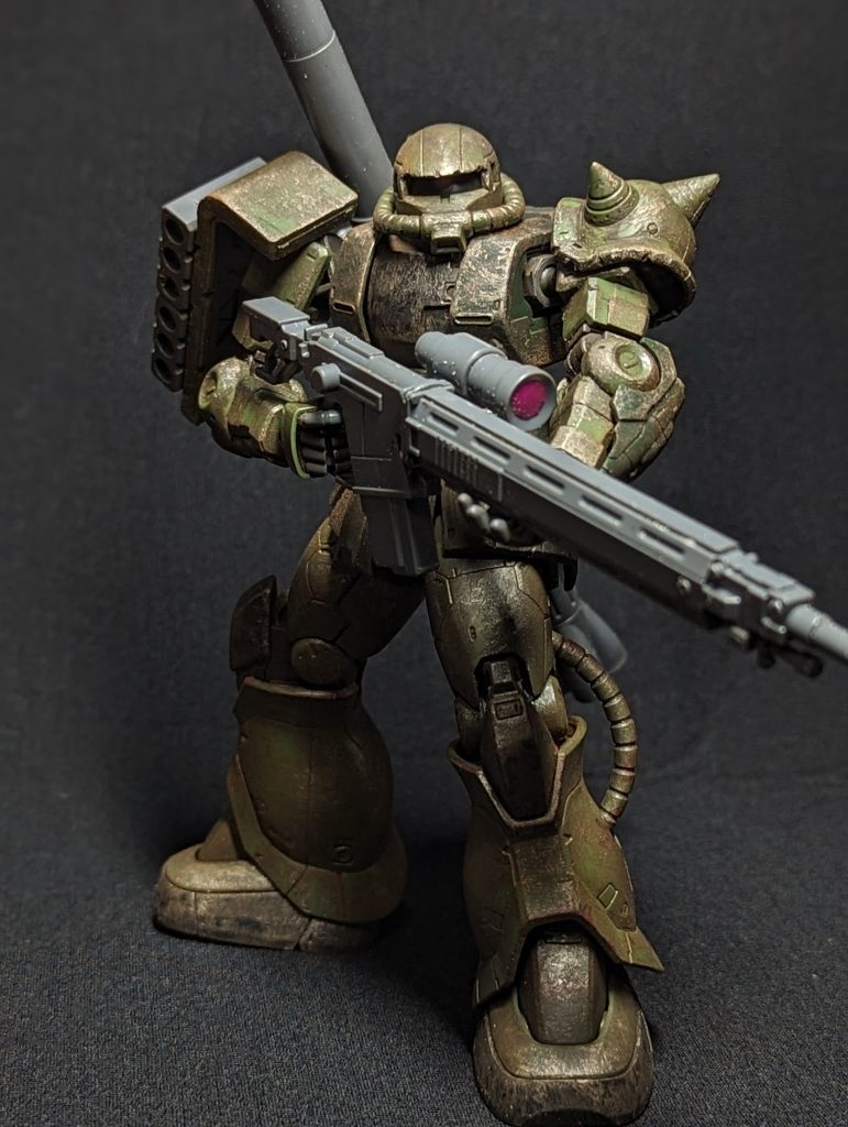 そういえばザクをキレイに作った事ないです(汗)