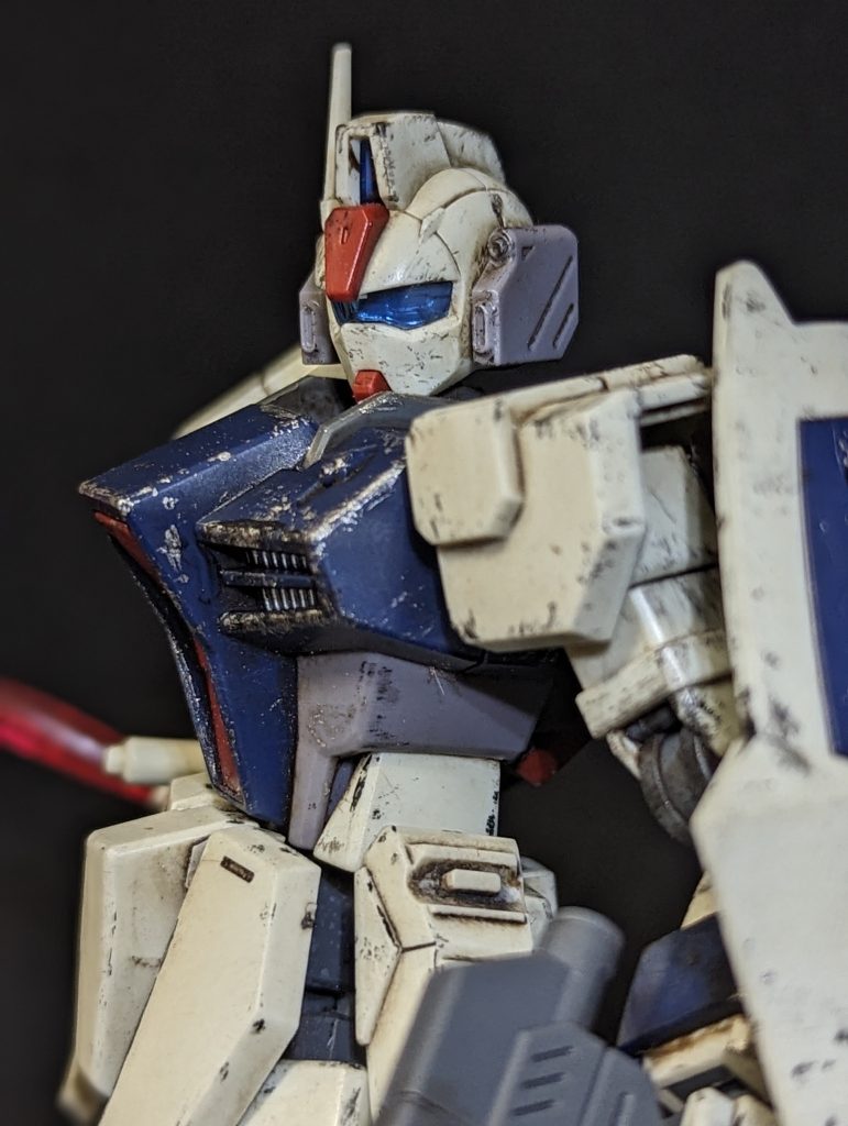 のっぺり顔ですが、スタイルはめちゃくちゃ良いです。