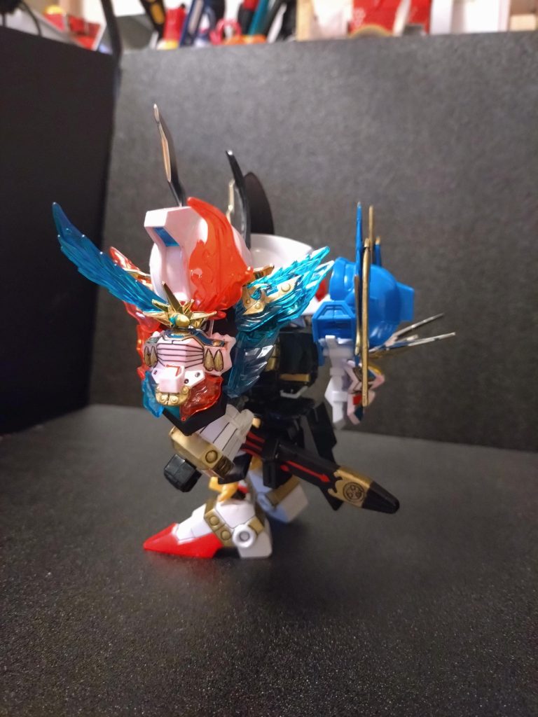 鎧装着後ナナメ後ろから😁