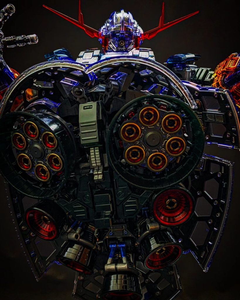 RGジオングでは定番(？)のポージング。