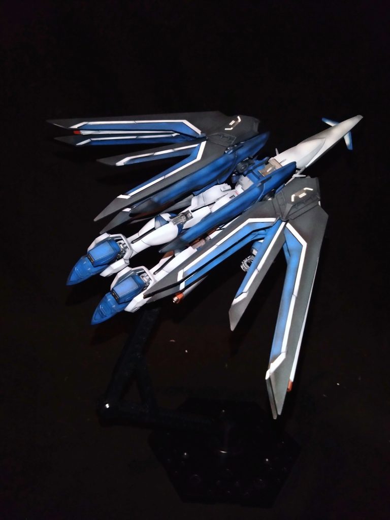 簡易すぎて色々言われてたMA形態ですが上から見てると違和感薄れますね