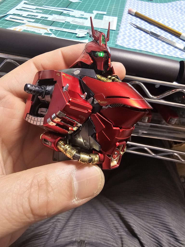 LEDモノアイ！磁石で、スイッチON、OFF出来ます