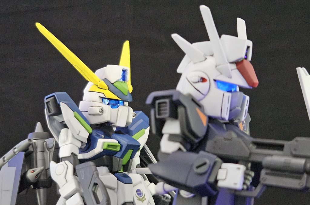 同じくSDで作った105ダガーといっしょに並べ映画冒頭の出撃シーン