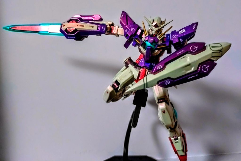 エクシアは昔つくった事あったんですけどこんな小さかったっけ？(笑)でもカッコよくて好き😙