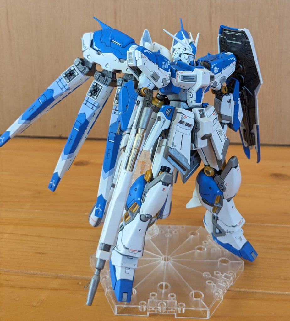 筆塗りHi-νガンダム–2枚目/制作者：yuiwata-san