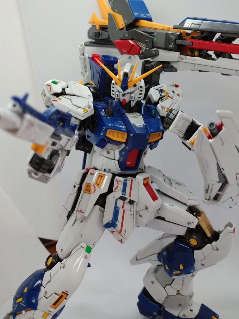 RG RX-93ff νガンダム–3枚目/制作者：しゅんしゅん