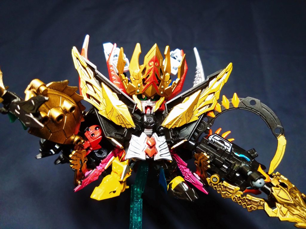 正直ここまで再現するのはとんでもなく大変でした。逆にここまでくるとさらなる合体は容易でした。(コーカサス自体はまだ塗装前だけどw)