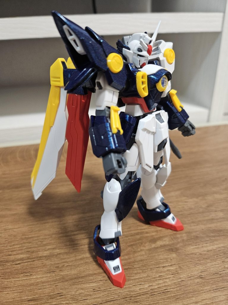 ウイングガンダムフェニーチェ(中古)–4枚目/制作者：紅月昇