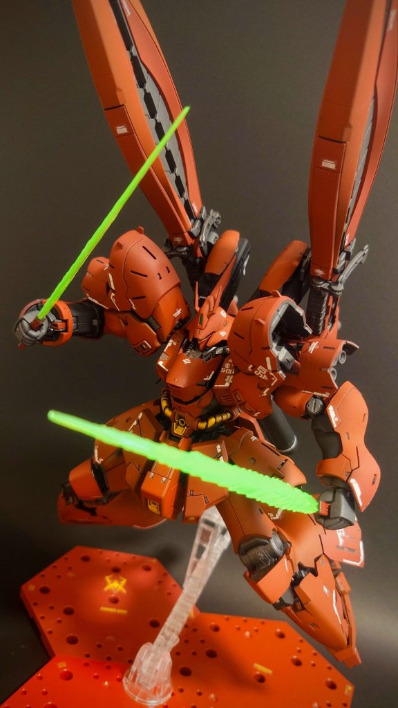 RG 1/144 MSN-04FFサザビー①–4枚目/制作者：@tadopi_