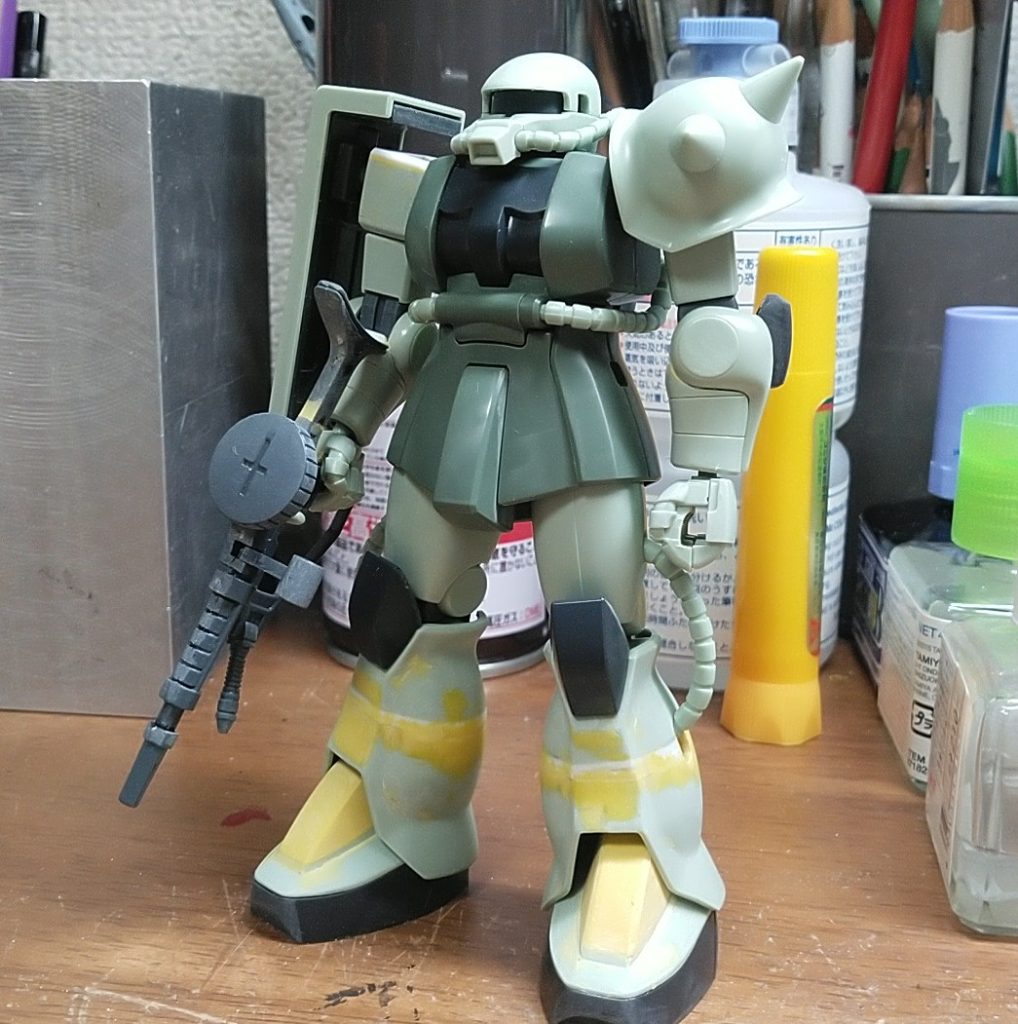 色変えだけで済ませようしたけど、気になった脚の延長と足甲の小型化