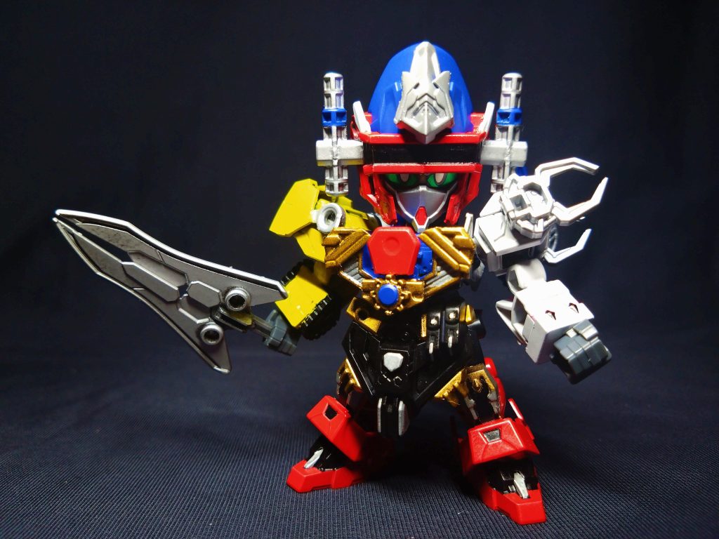 アドベンチュラーは冒険家という意味で、ボウケンジャーらしいネーミングにしました。設定はトレジャーハンターで、アルセーヌXや過去作のシーフルパンとはお宝を巡って敵対したり手を組むことも…