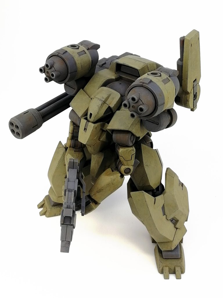 ゲーム「アサルトプラネット」にもプレイアブル機体で登場し、発売当初はロックが効かず広範囲に飛び散るグレネードが使えないと微妙な評価だったがこれが対大型ボス戦での貼り付き長押し斉射で全弾命中、大ダメージ+確定スタンという事が知られ、最終的には初心者救済機体と呼ばれる地位にまでついた。