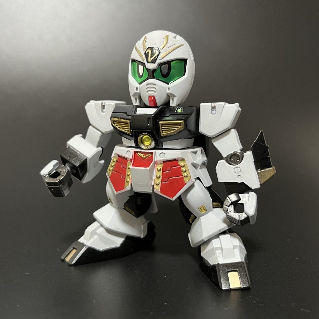 軽装形態。顔だけなんとかしたかったのですが、変形の都合上ちょっとここはいじれなかった。技術のある方は是非トライを。