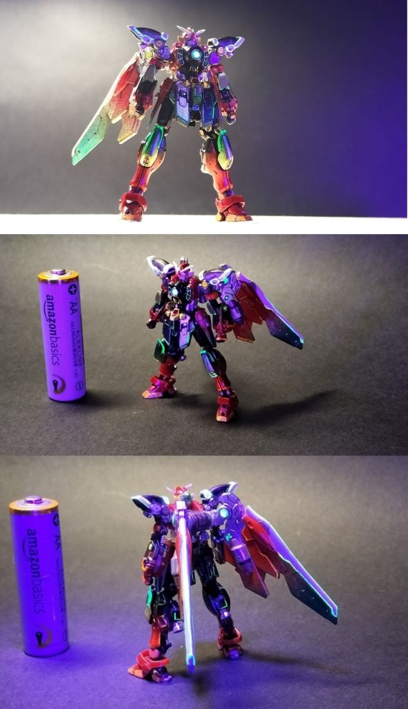 不死鳥に対する霊鳥ならこのくらいド派手でもいいかと。そのカラーリングがスタークインダストリーズによるものとすれば、ストーリーとしてギリギリ成立するかな、なんてスピンオフストーリーをスクラッチするお遊びでした。