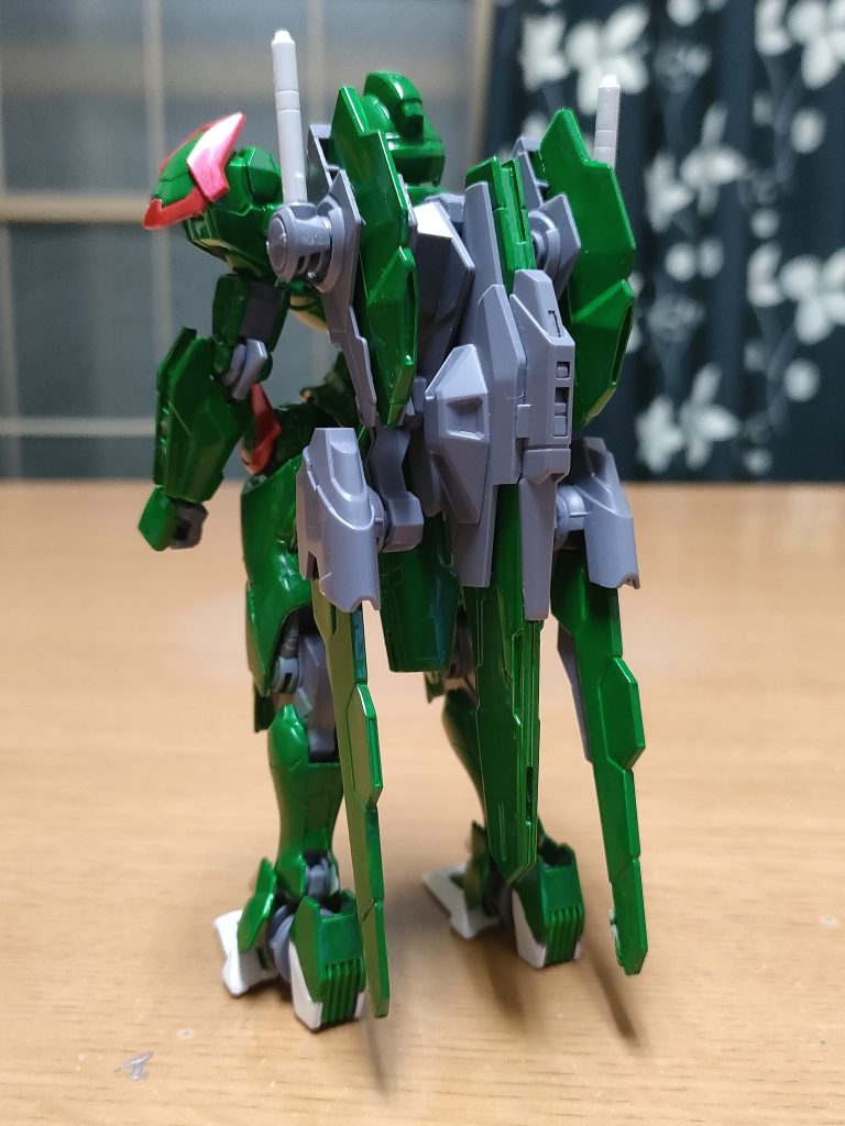 勿論LF-03機の兵装たるガンビットユニットも選択可能。フォールクヴァングでの途中実験データも反映されてる証左。