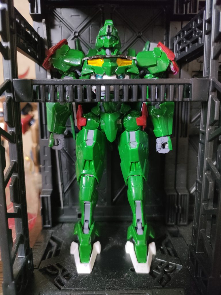 ディスプレイベースにて駐機。