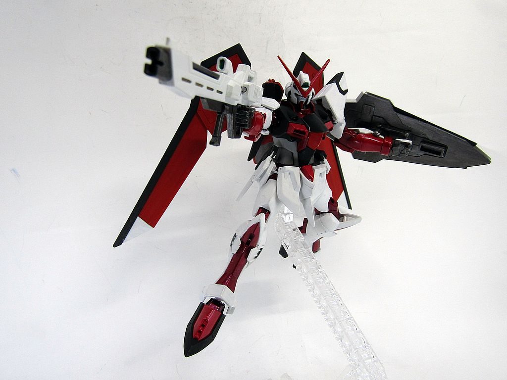 いかがでしたでしょうか?オーブならやりかねないと思ています、個人的に。頭部だけ替えた割にはM1アストレイの系譜にある機体のように見える気がします。ロングシップはムラサメのように銘刀をもじりました。さすがにジャンク屋ギルドが入手することはないだろうということと、どちらかというとオーブ軍ぽいよねというあたりでこうなりました。私の中の違和感が仕事をしていませんが、大丈夫なのでしょうか?( ̄▽ ̄;)