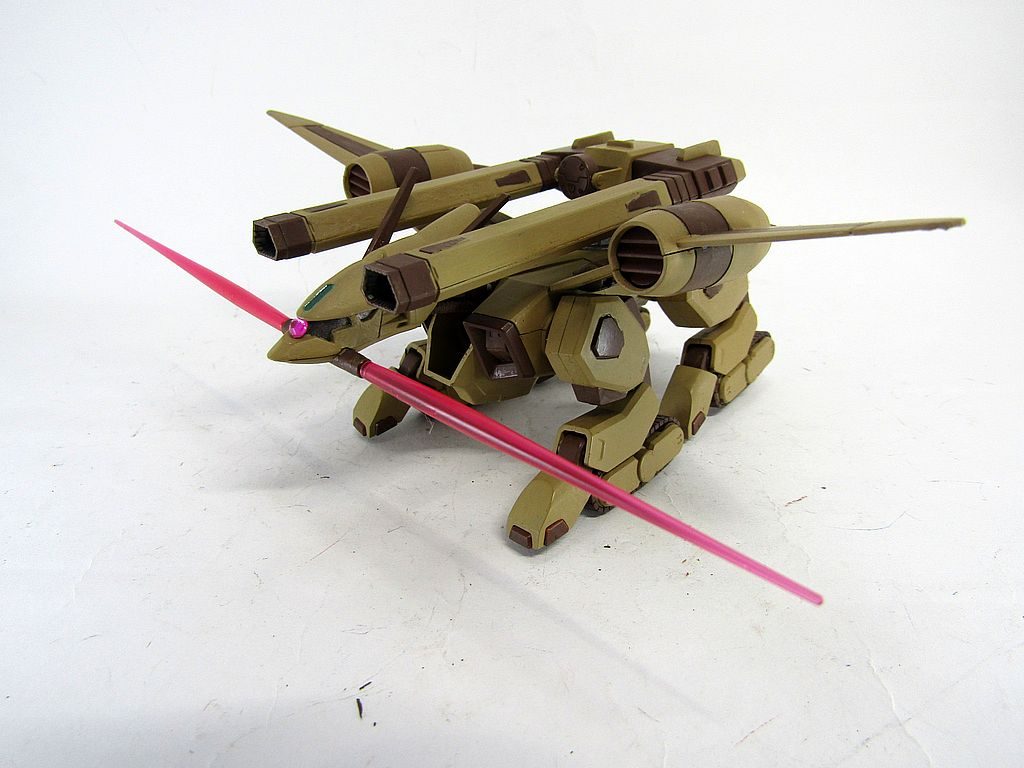 ビームサーベルを無限軌道モードで。