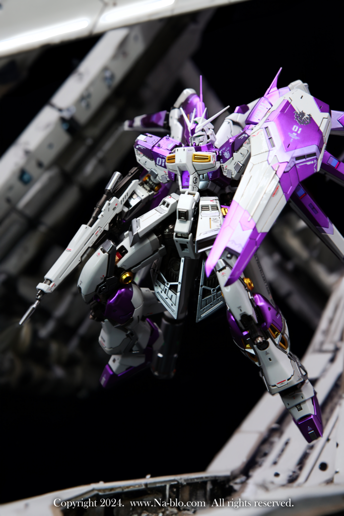 RG 1/144 Hi-νガンダム + TLX メタルフレーム–2枚目/制作者：SONG_SION