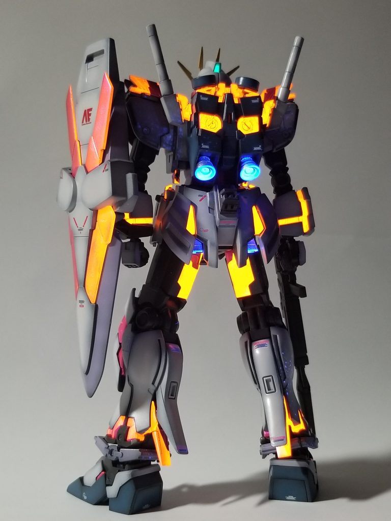 ナラティブガンダム–3枚目/制作者：るりり