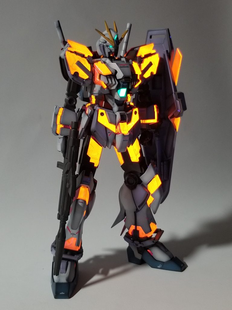 ナラティブガンダム–2枚目/制作者：るりり