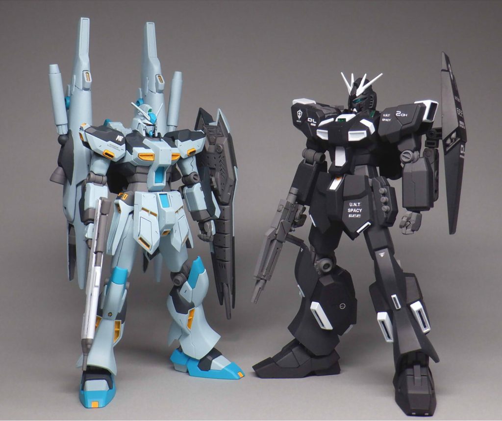 軍企画と。アナハイムはサイコミュ若しくは準サイコミュ兵器搭載が次世代機標準となると考えましたが軍は全く興味を持たず、代わりに機体フレームの剛性に注目し、独自のνを作りました。