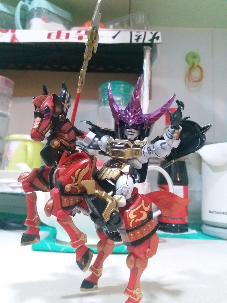 呂布トールギス–4枚目/制作者：LUNLUN（邪道可動）