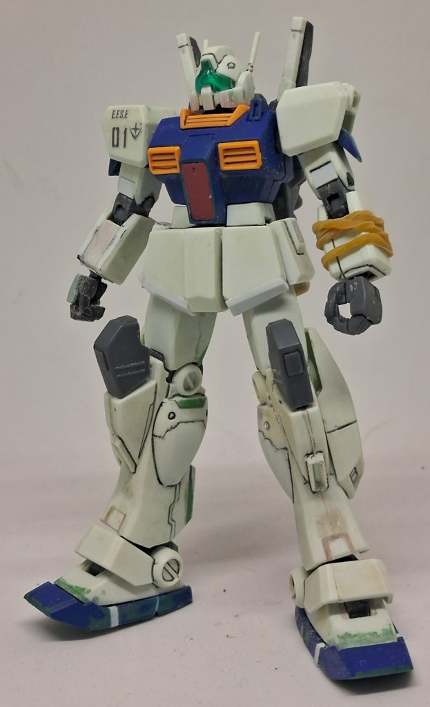 足を2mm長くしたり、太ももの形や頭の形を変えたりと、主にリニアツに合わせて改造しています。