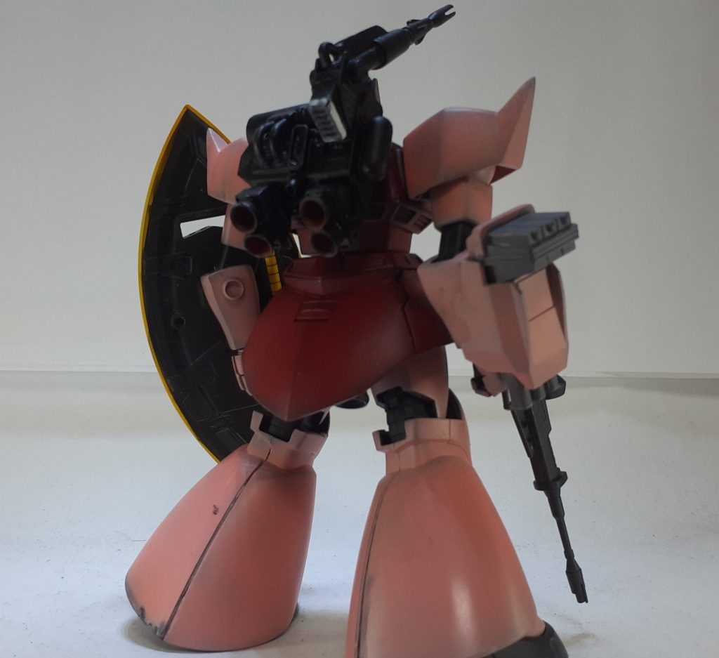 今回は初めてゲルググをプラモとして触るので、どうせなら、「ゲルググキャノンにしたろ」ってことで作ってみました!