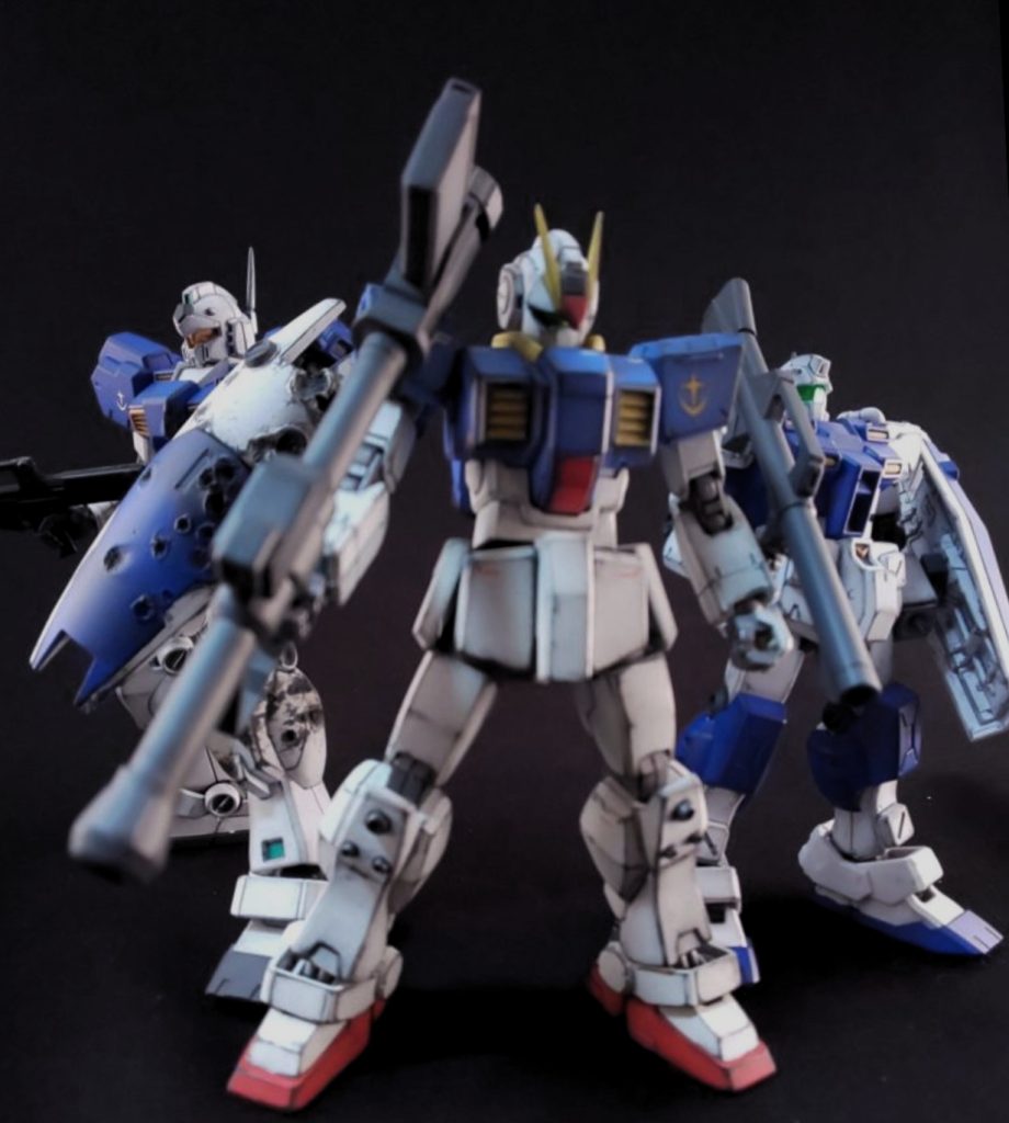 後にジムクゥエルとパワードジムを製作し、白と青で揃えた【パレンシー】と言う小隊になりました。小隊名はLUNA SEAのBLUE TRANSPARENCYから 。彼等の活躍は・・・考える前に企画終了しました。製作は楽しかったです!